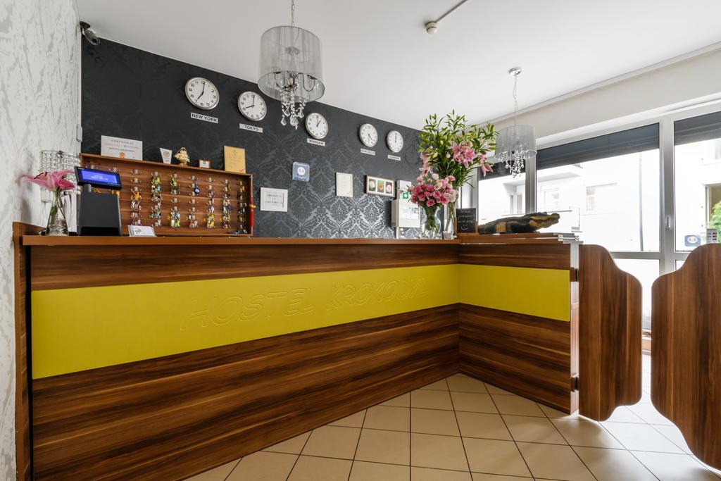 Hostel Krokodyl Варшава Екстериор снимка