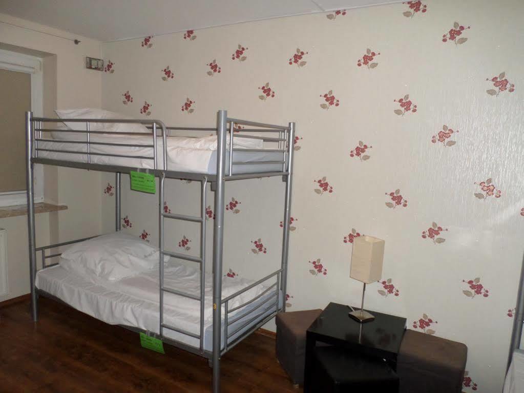 Hostel Krokodyl Варшава Екстериор снимка